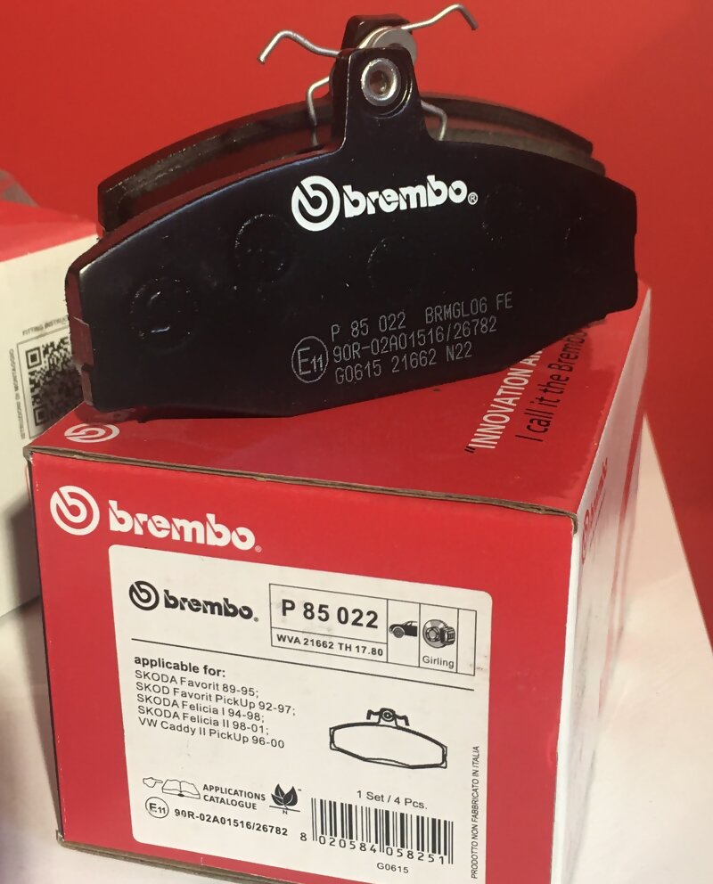 Колодки передние Skoda Felicia/VW Caddy II Brembo P85022