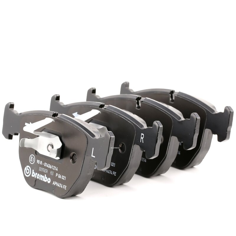 Колодки передние BMW X5 E53 Brembo P06021