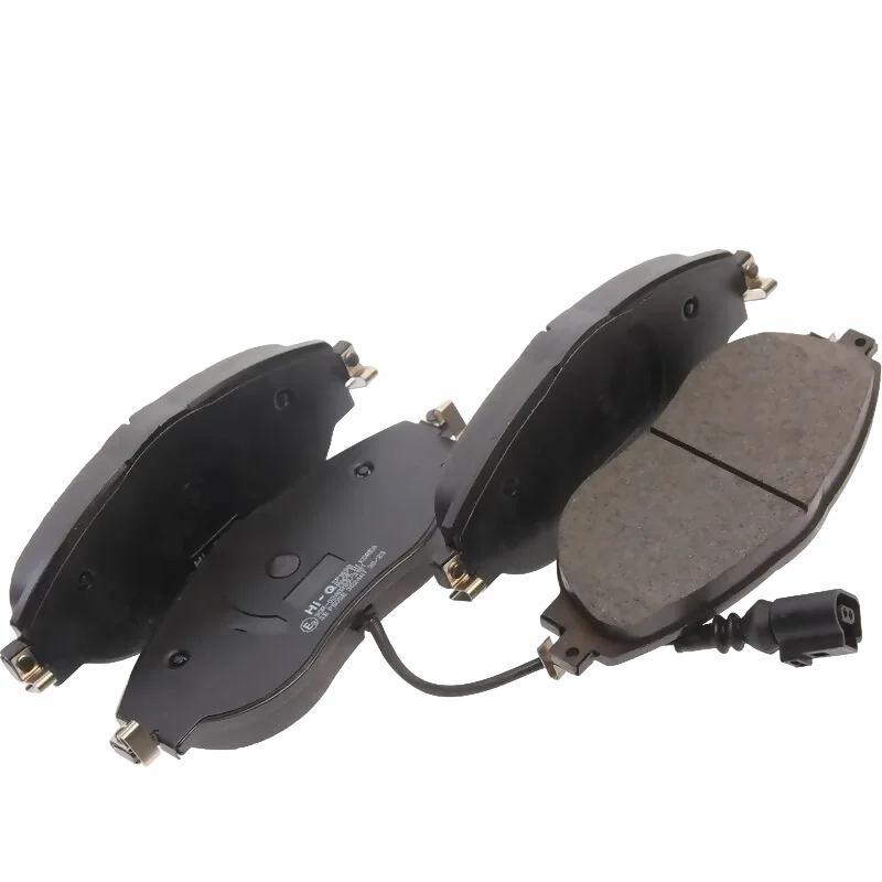 Тормозные колодки Sangsin SP1698, передние, дисковые, серия HI-Q (High Quality — «высокое качество»), комплект с индикатором износа для AUDI Q3 II, A3 III / CUPRA ATECA I / VW TIGUAN II+ALLSPACE, ARTEON I, GOLF VII, PASSAT B6/B7/B8, SHARAN II / SKODA OCTAVIA III, KODIAQ I, SUPERB III / SEAT LEON III, ALHAMBRA II.